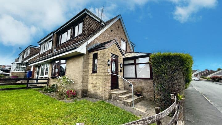 4 bedrooms house for sale in Burnley, United Kingdom - Image 2