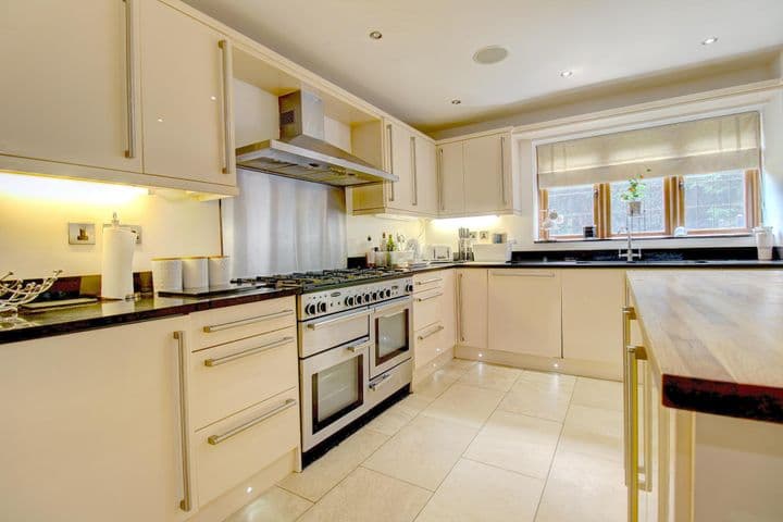 7 bedrooms house for sale in Sutton Coldfield, United Kingdom - Image 6