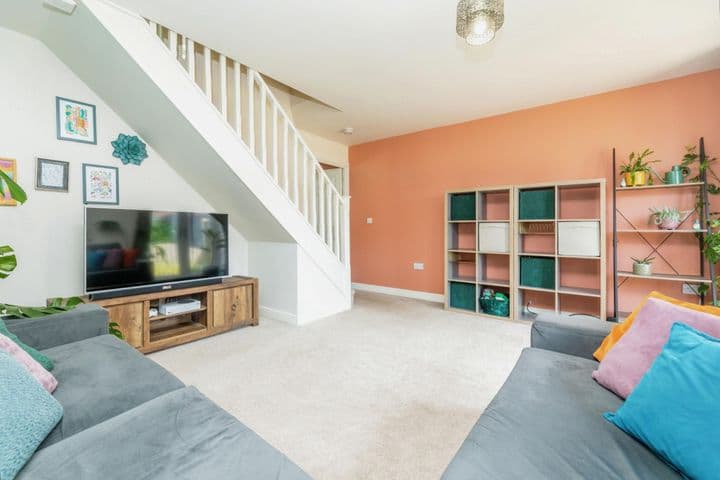 3 bedrooms house for sale in Barnsley, United Kingdom - Image 3