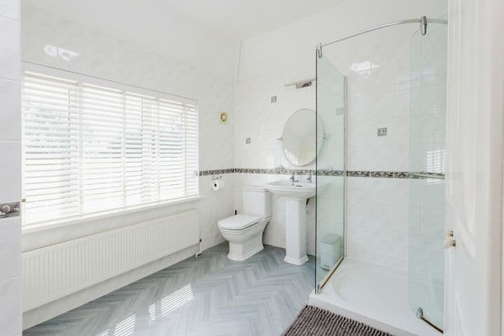 4 bedrooms house for sale in Maidstone, United Kingdom - Image 10