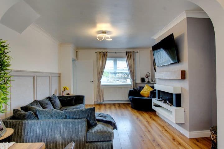 3 bedrooms house for sale in Neath Port Talbot, United Kingdom - Image 7