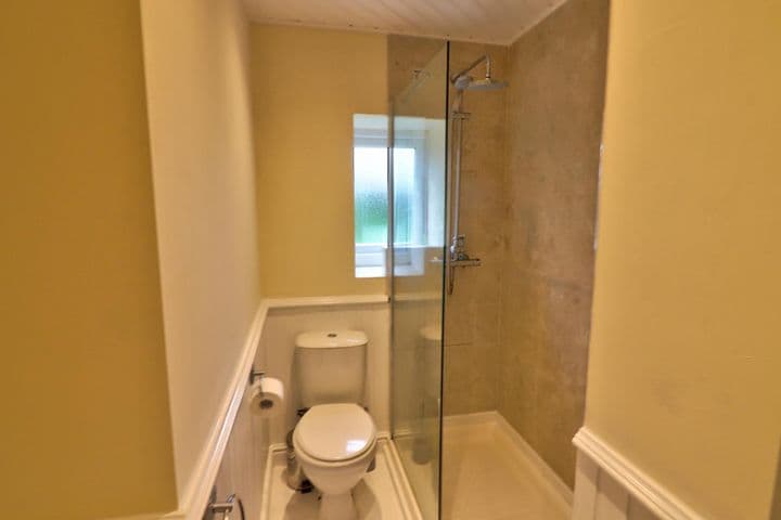 2 bedrooms house for sale in Ashton-Under-Lyne, United Kingdom - Image 12