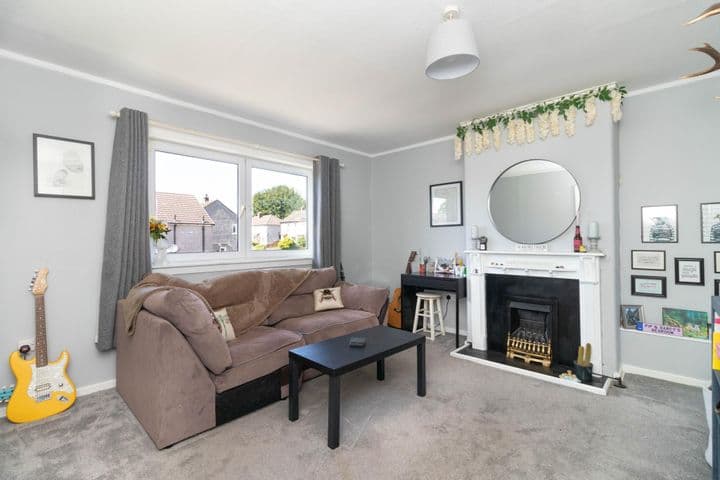 1 bedroom apartment for sale in Crieff, United Kingdom - Image 3