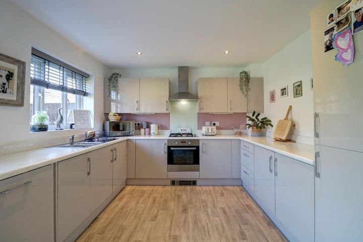 4 bedrooms house for sale in Preston, United Kingdom - Image 3