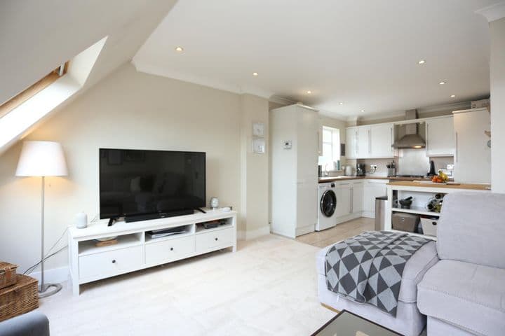 2 bedrooms apartment for sale in Bromley, United Kingdom - Image 5