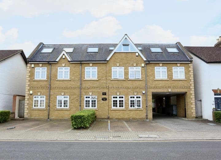 2 bedrooms apartment for sale in Bromley, United Kingdom - Image 2