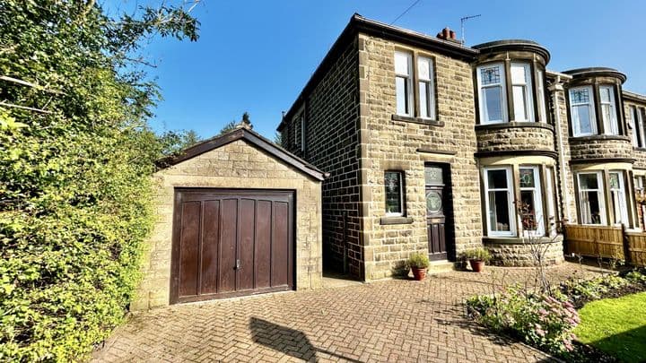 3 bedrooms house for sale in Rossendale Valley, United Kingdom - Image 2