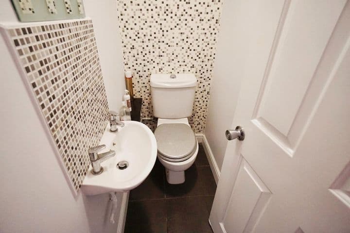 4 bedrooms house for sale in Willenhall, United Kingdom - Image 7