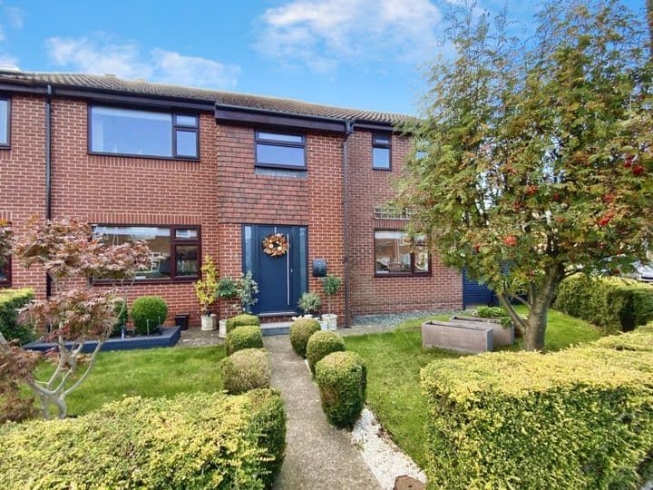4 bedrooms house for sale in Cottingham, United Kingdom - Image 2