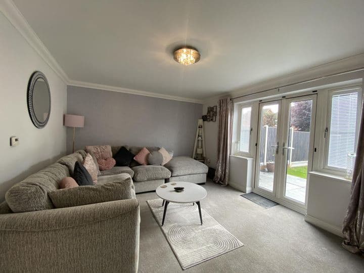 3 bedrooms house for sale in Rayleigh, United Kingdom - Image 9