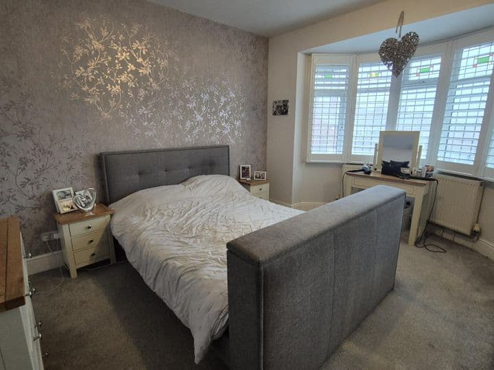 4 bedrooms house for sale in Halesowen, United Kingdom - Image 10