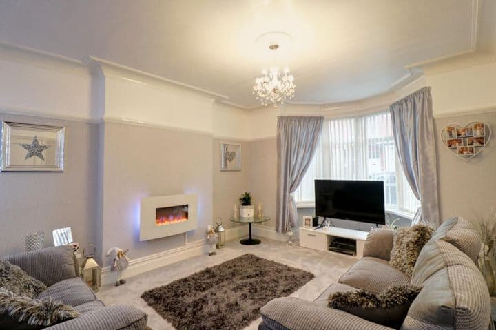 5 bedrooms house for sale in Blackpool, United Kingdom - Image 3