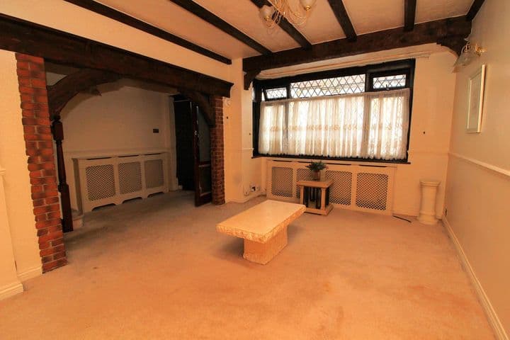 3 bedrooms house for sale in Dagenham, United Kingdom - Image 7