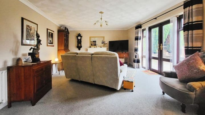 3 bedrooms house for sale in Wrexham County Borough, United Kingdom - Image 11