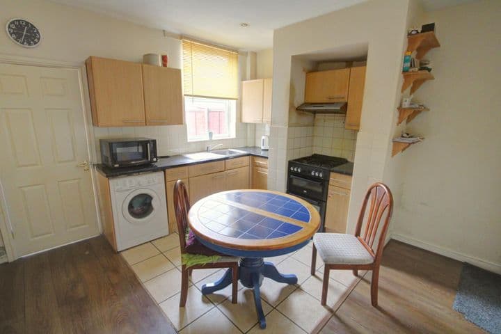 3 bedrooms house for sale in Wednesbury, United Kingdom - Image 5