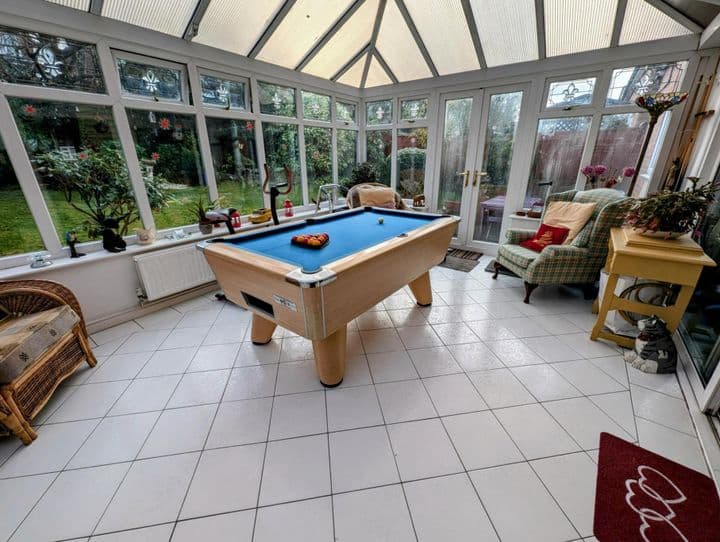 4 bedrooms house for sale in Stockport, United Kingdom - Image 8