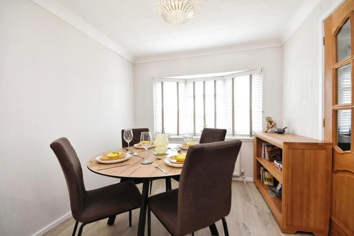 2 bedrooms other for sale in Chelmsford, United Kingdom - Image 5