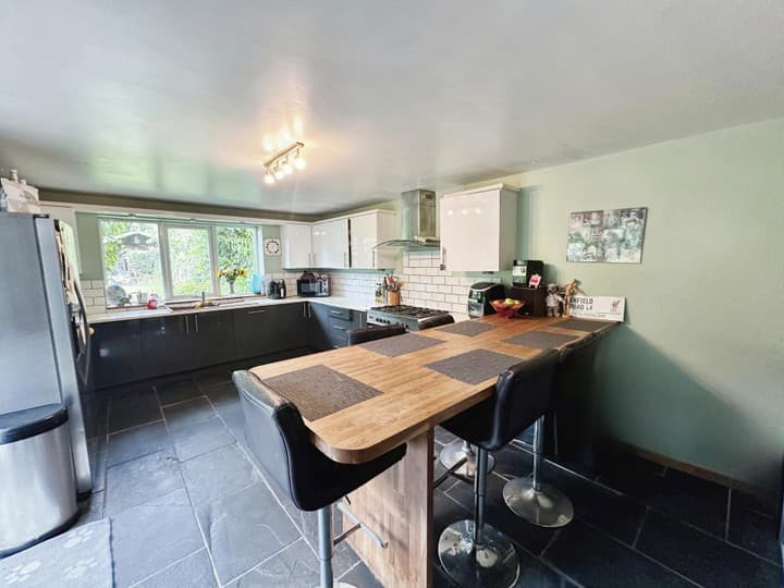 4 bedrooms house for sale in Wolverhampton, United Kingdom - Image 3