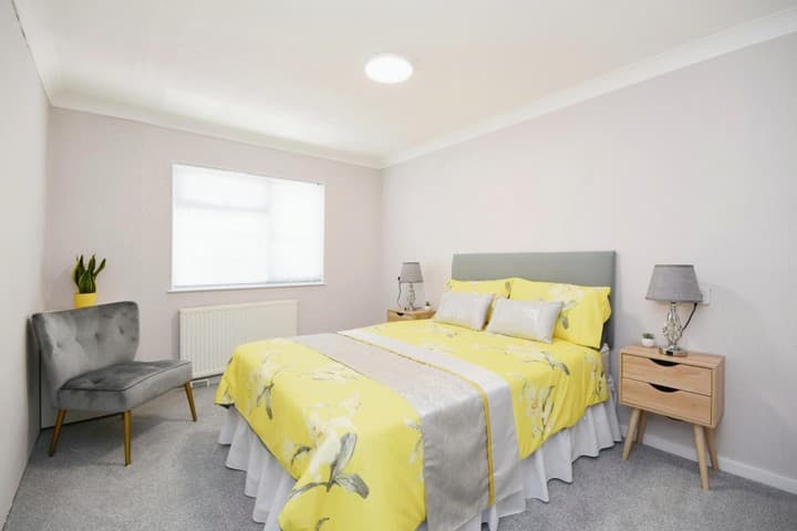 2 bedrooms other for sale in Chelmsford, United Kingdom - Image 13