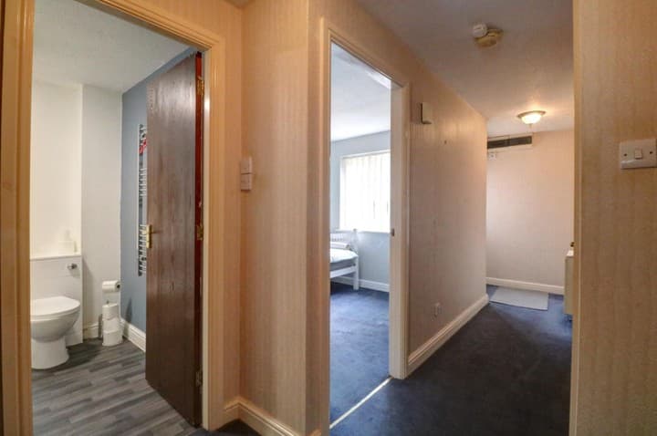 2 bedrooms apartment for sale in Blackpool, United Kingdom - Image 3