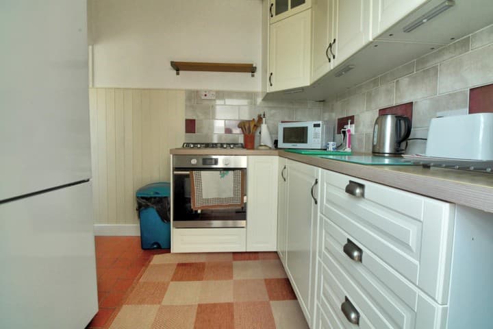 1 bedroom house for sale in Chichester, United Kingdom - Image 4