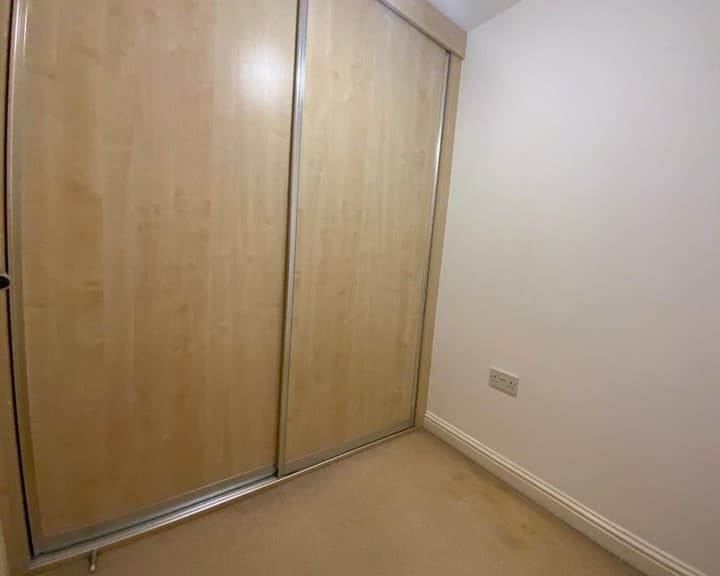 2 bedrooms apartment for sale in Redditch, United Kingdom - Image 12