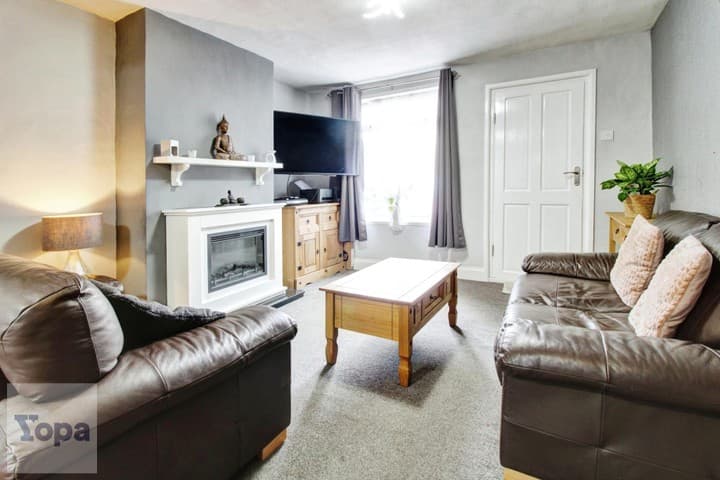 3 bedrooms house for sale in Stowmarket, United Kingdom - Image 3