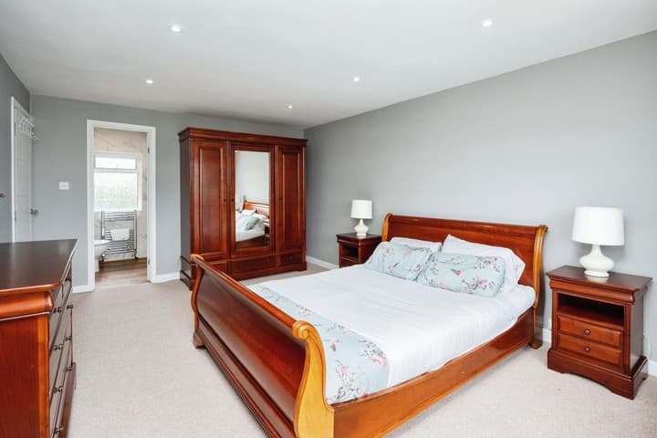 4 bedrooms house for sale in Tunbridge Wells, United Kingdom - Image 15