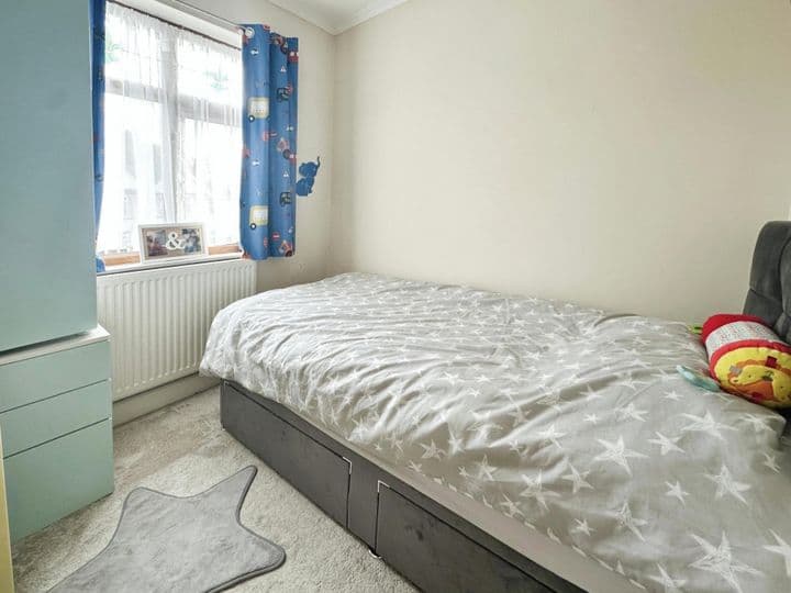 3 bedrooms house for sale in Wolverhampton, United Kingdom - Image 10