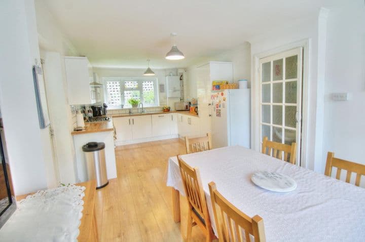 4 bedrooms house for sale in Bracknell, United Kingdom - Image 3