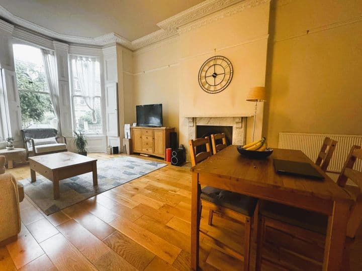 2 bedrooms apartment for sale in Bristol, United Kingdom - Image 10