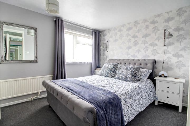 3 bedrooms house for sale in Basingstoke, United Kingdom - Image 12