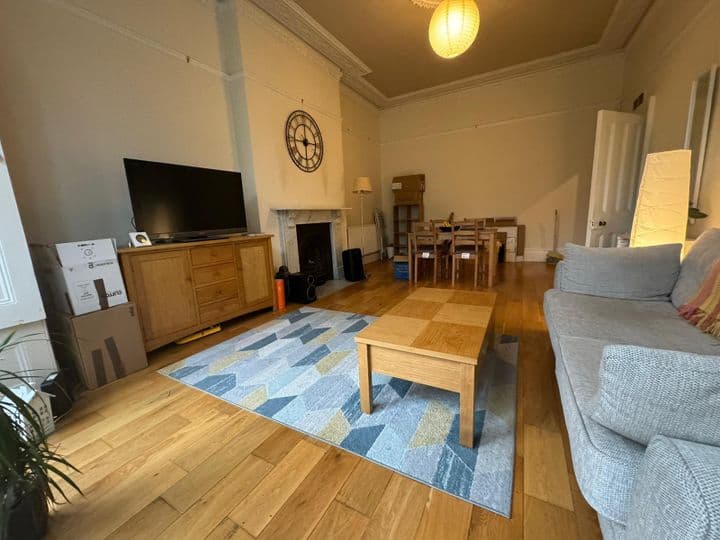 2 bedrooms apartment for sale in Bristol, United Kingdom - Image 12