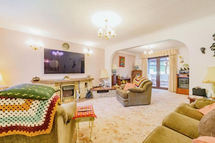 4 bedrooms house for sale in Bolton, United Kingdom - Image 2