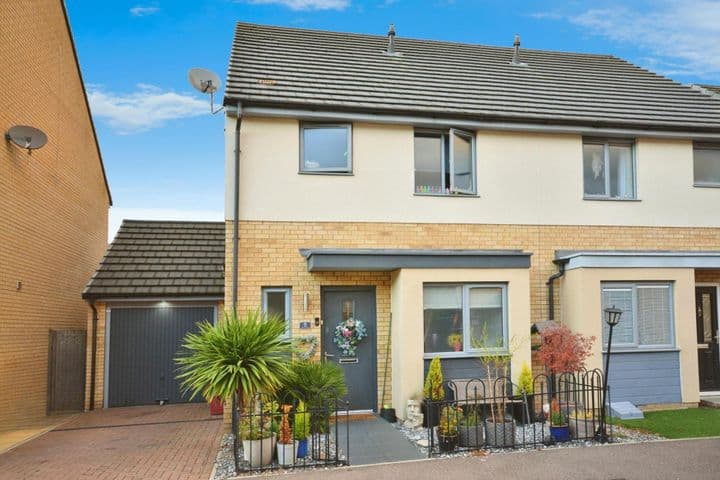 3 bedrooms house for sale in Stevenage, United Kingdom