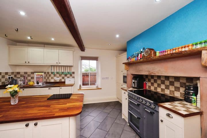 4 bedrooms house for sale in Carlisle, United Kingdom - Image 5