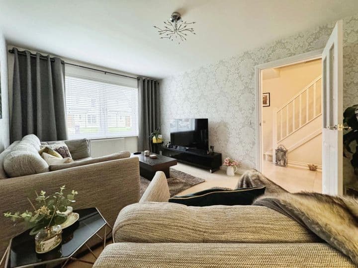 4 bedrooms house for sale in Glasgow, United Kingdom - Image 3