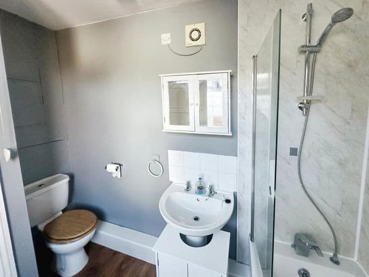 2 bedrooms house for sale in Lincoln, United Kingdom - Image 10