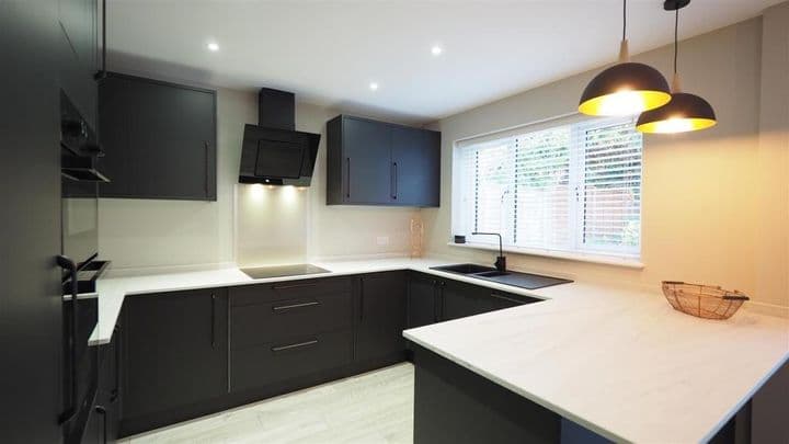 4 bedrooms house for sale in Maidstone, United Kingdom - Image 5