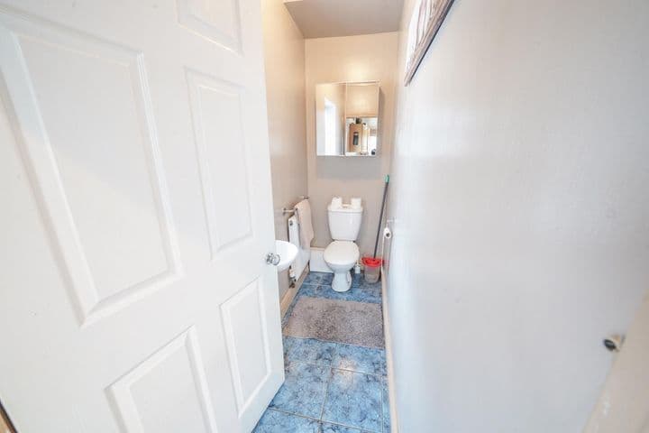 4 bedrooms house for sale in Swansea, United Kingdom - Image 12