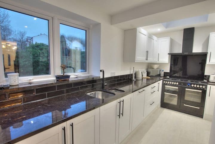 3 bedrooms house for sale in Warrington, United Kingdom - Image 6