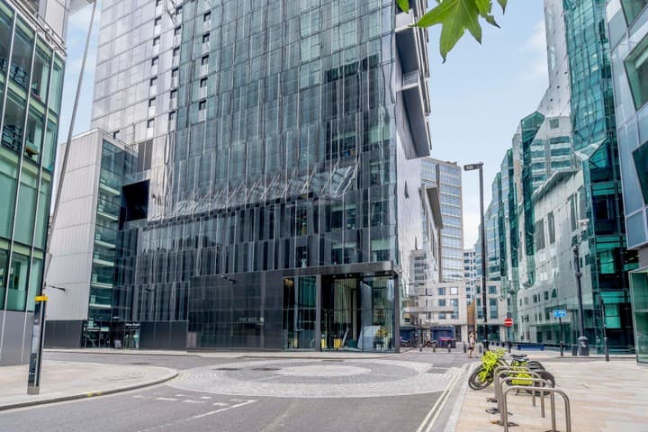 Apartment for sale in London, United Kingdom - Image 16