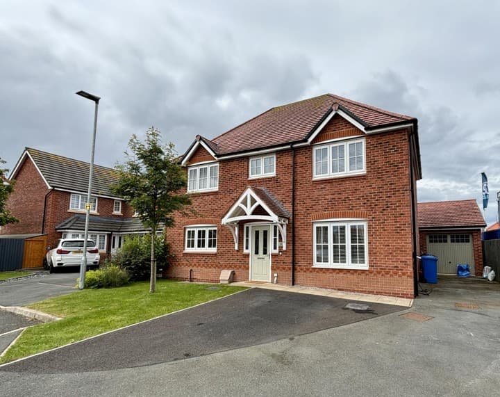 4 bedrooms house for sale in Rhyl, United Kingdom - Image 2