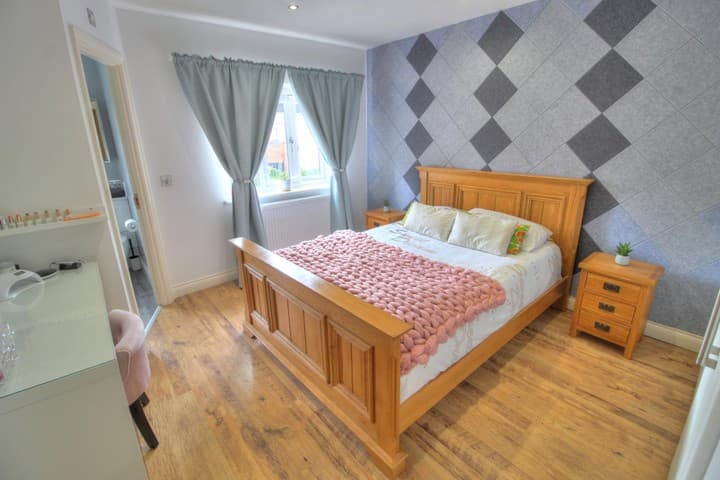 4 bedrooms house for sale in Kidderminster, United Kingdom - Image 16