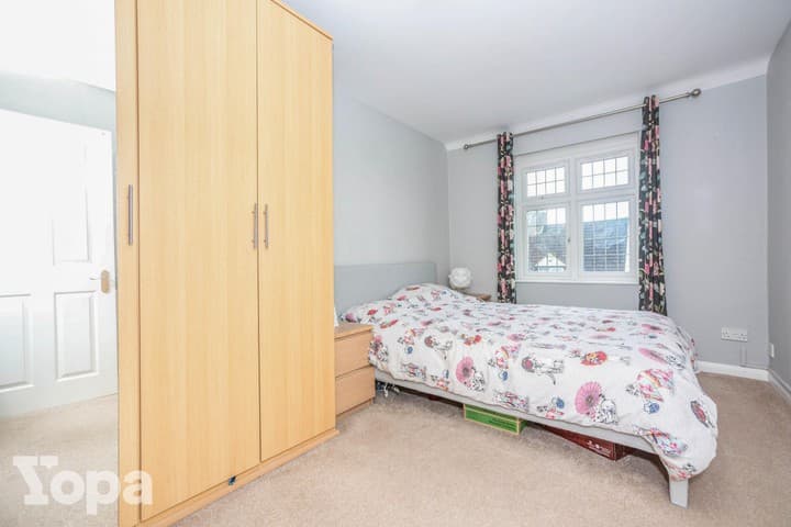 4 bedrooms house for sale in Dartford, United Kingdom - Image 4