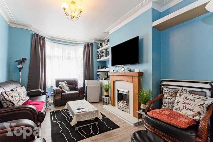 3 bedrooms house for sale in Belvedere, United Kingdom - Image 3