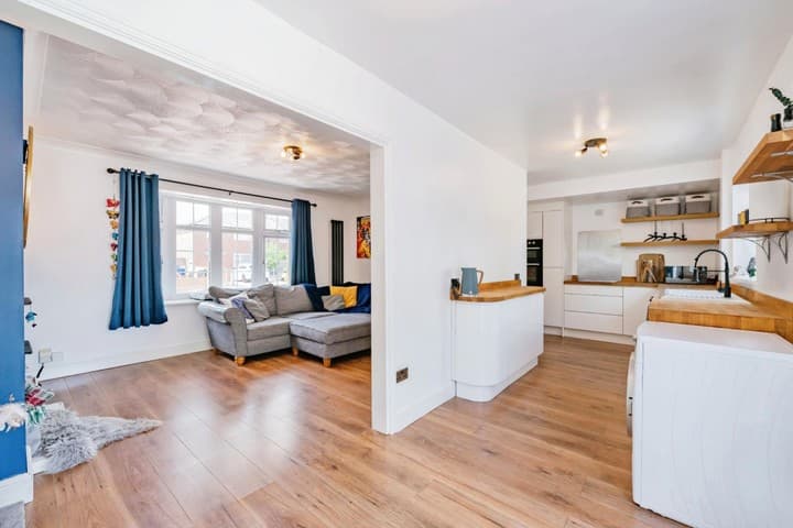 3 bedrooms house for sale in Warrington, United Kingdom - Image 8