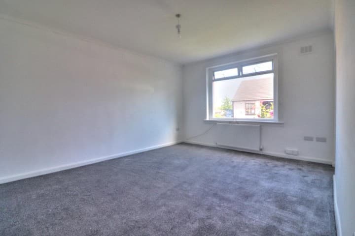 2 bedrooms apartment for sale in Glasgow, United Kingdom - Image 6