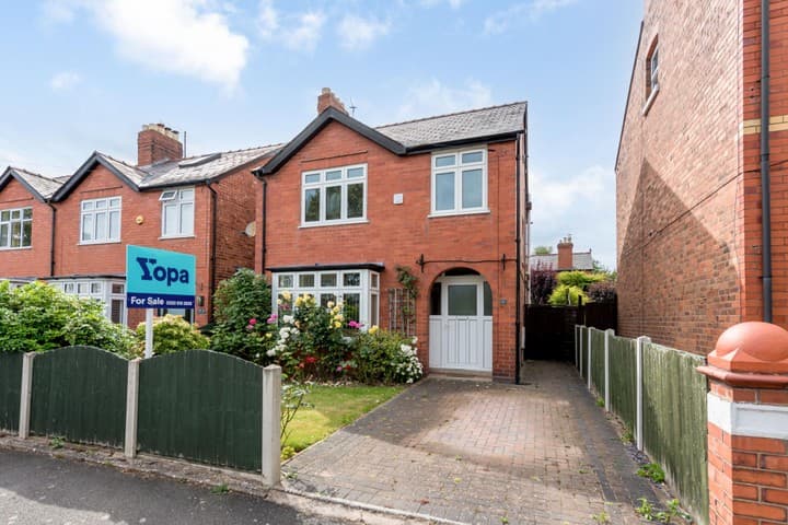 3 bedrooms house for sale in Shrewsbury, United Kingdom - Image 2