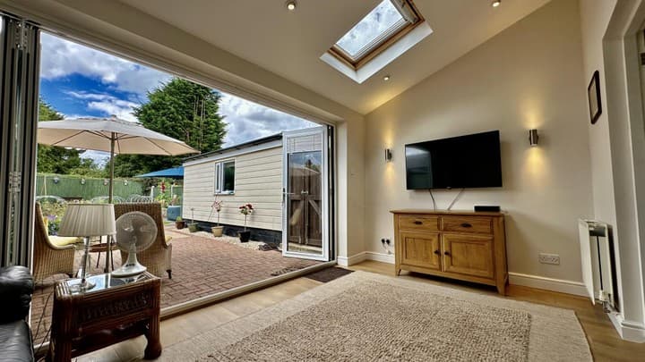 2 bedrooms house for sale in Nottingham, United Kingdom - Image 10